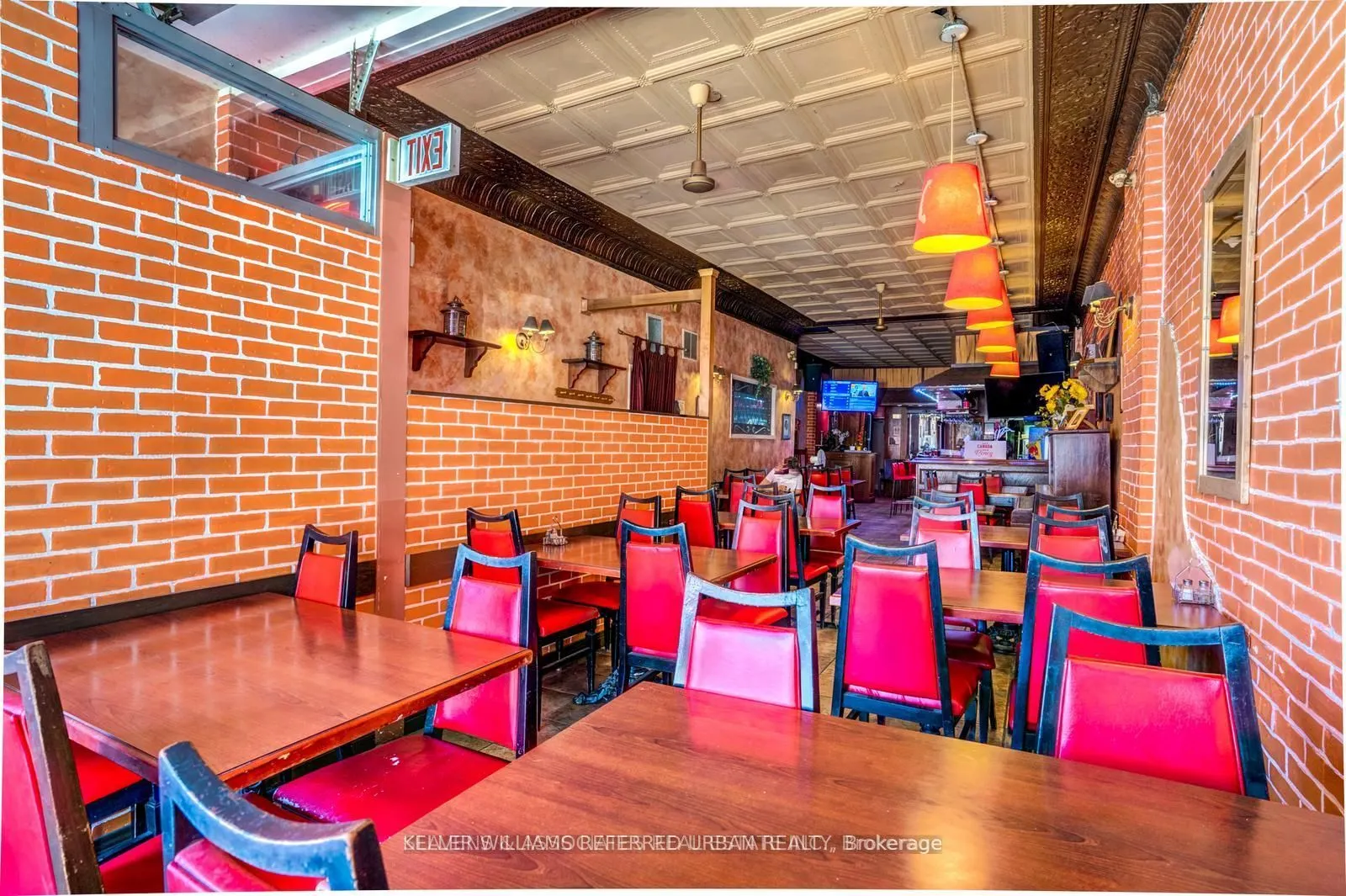 165 Roncesvalles Avenue