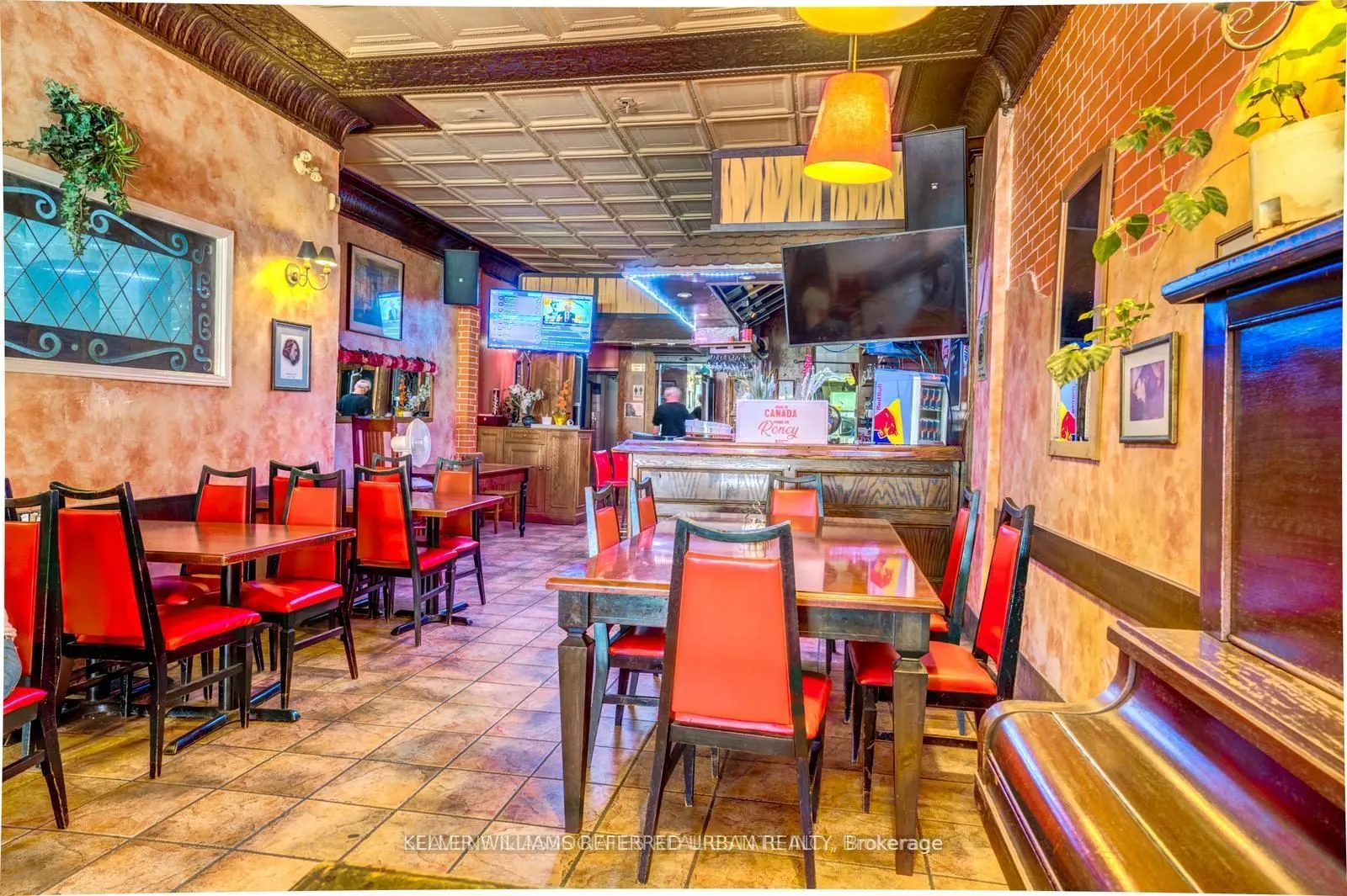 165 Roncesvalles Avenue