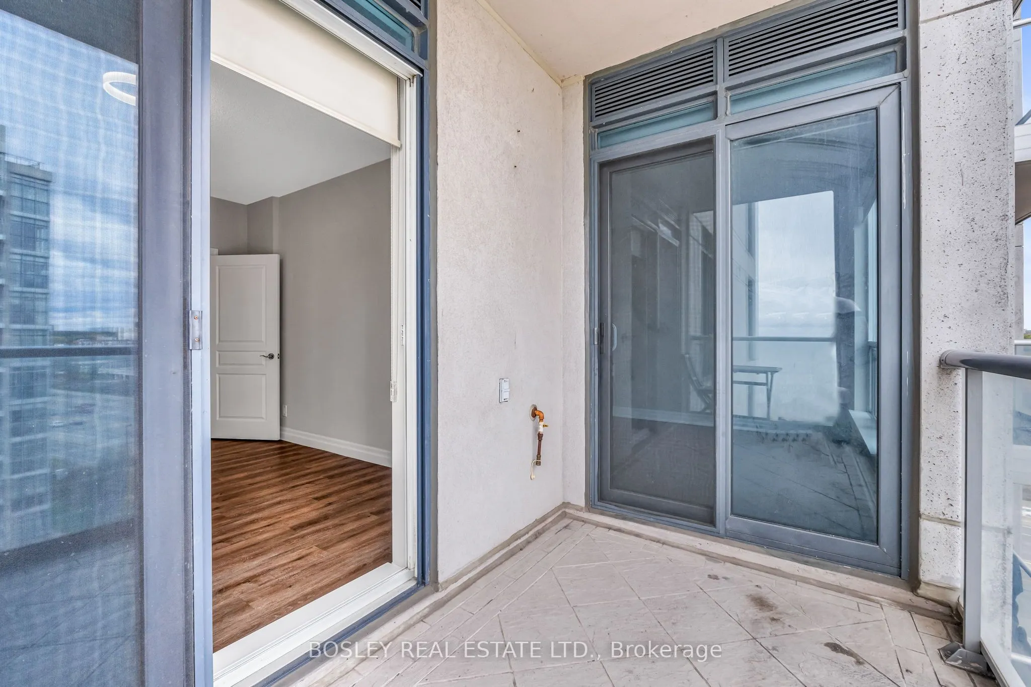 2083 Lake Shore Boulevard W, #1109