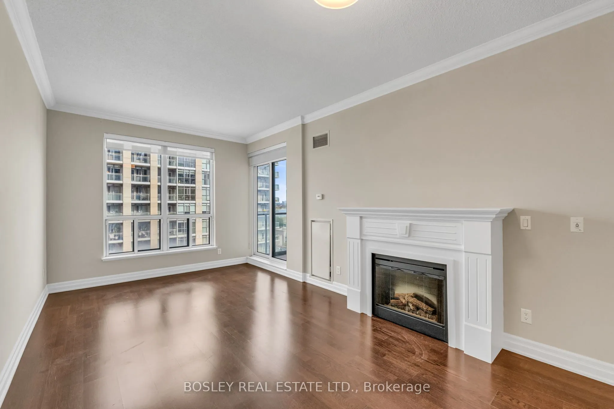 2083 Lake Shore Boulevard W, #1109