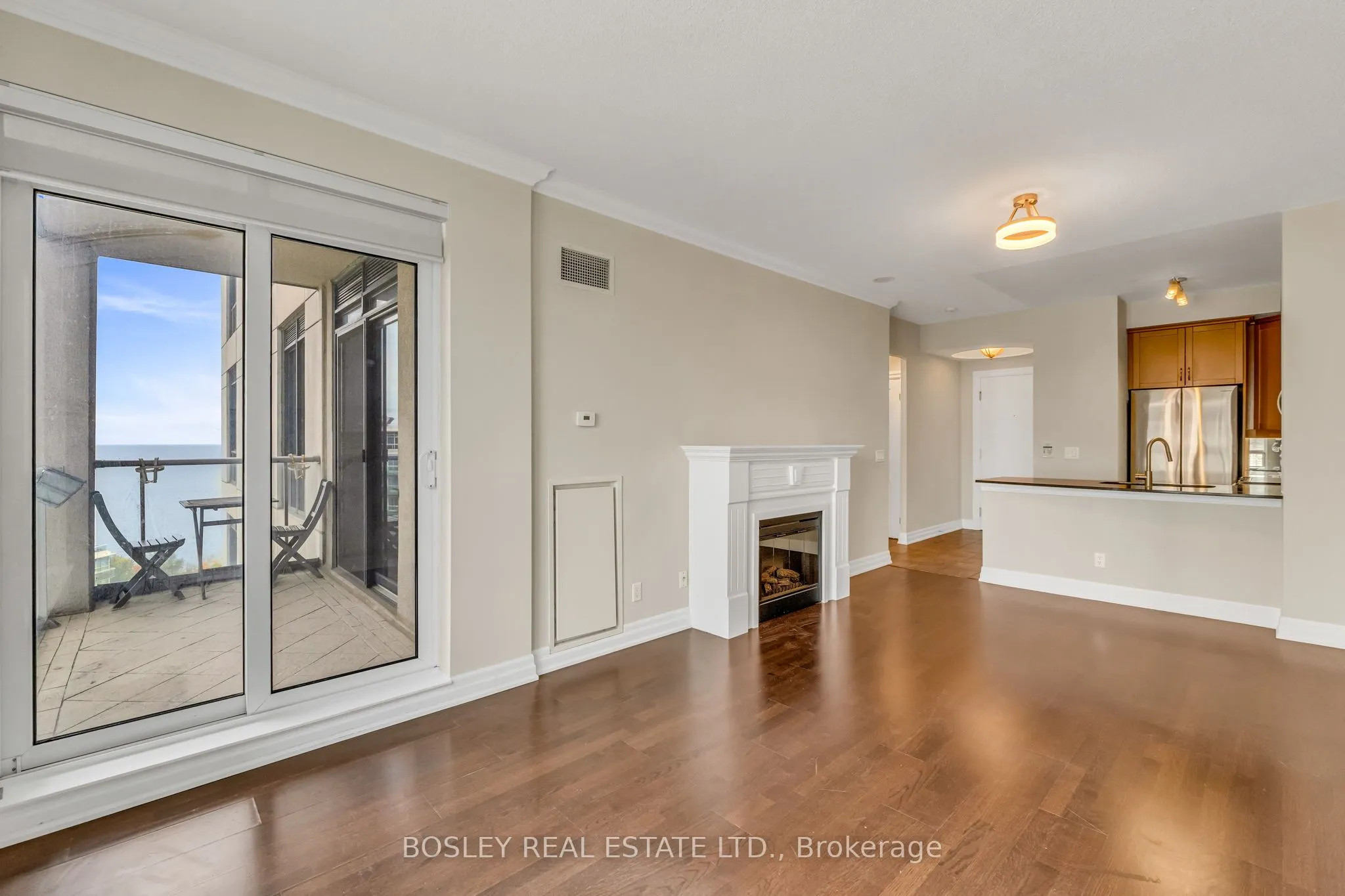 2083 Lake Shore Boulevard W, #1109