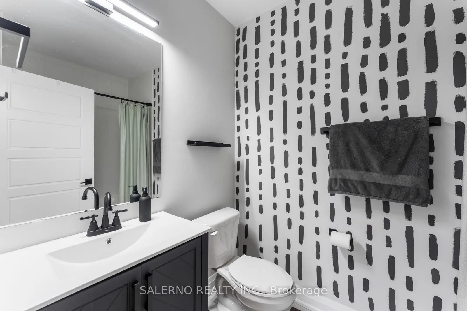 1206 Main Street E, #209