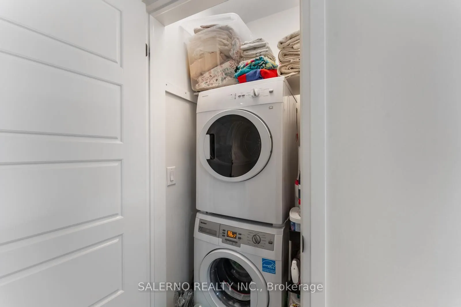 1206 Main Street E, #209