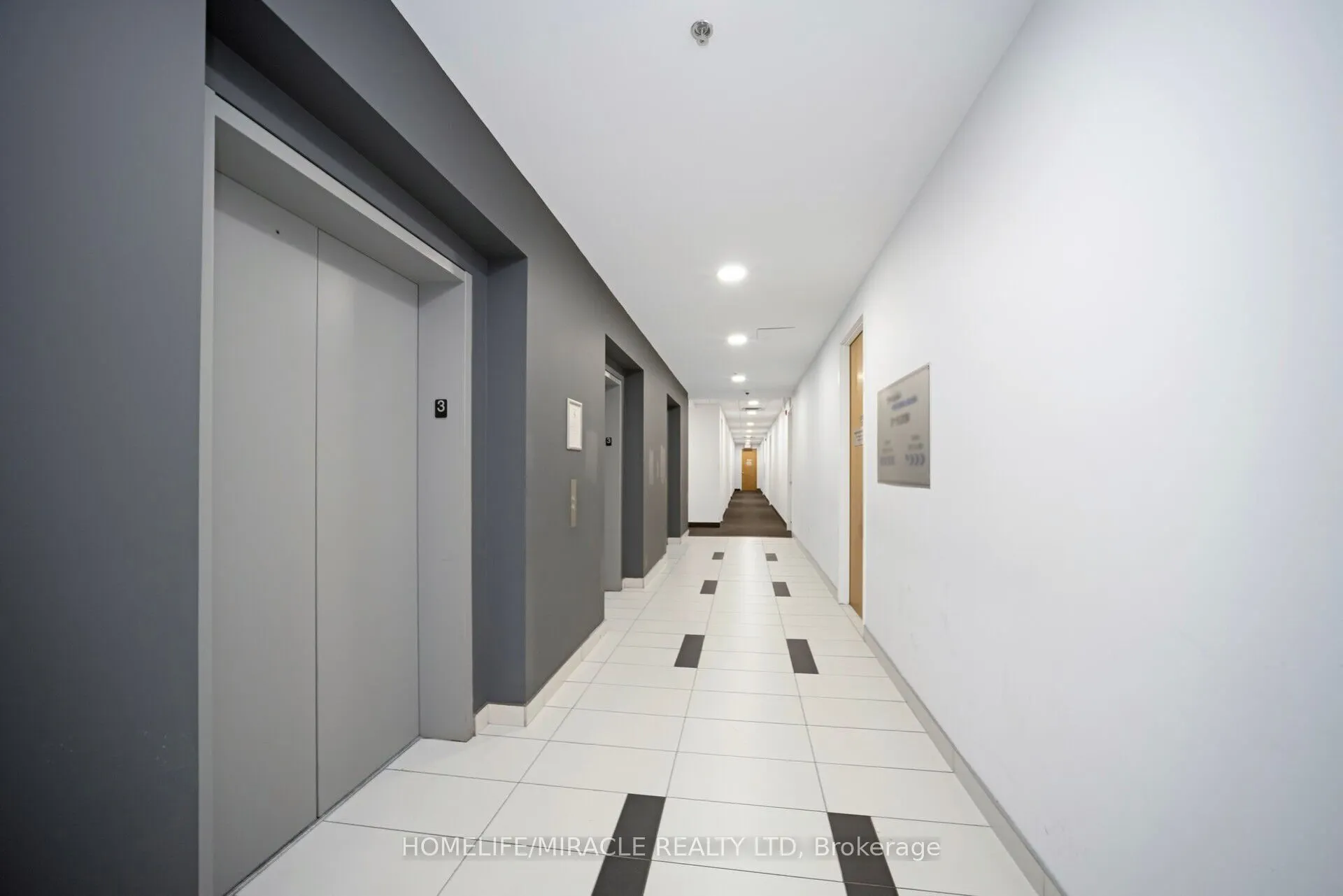 2250 Bovaird Drive E, #313