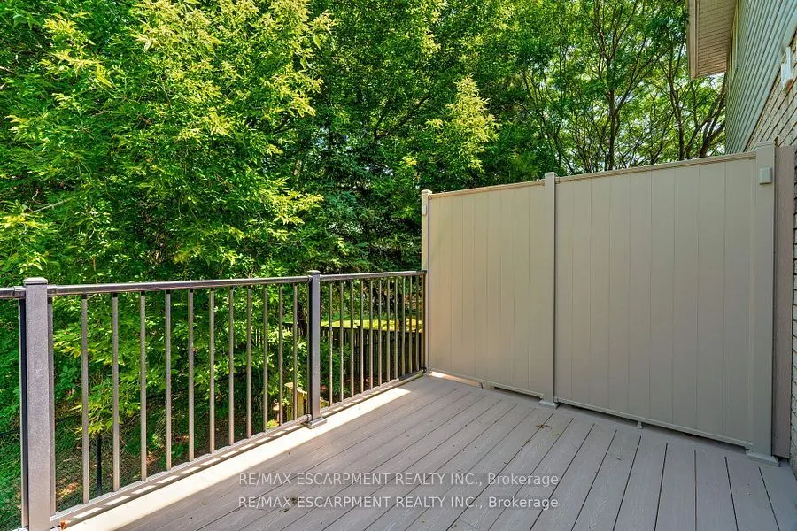 2151 Walkers Line, #19