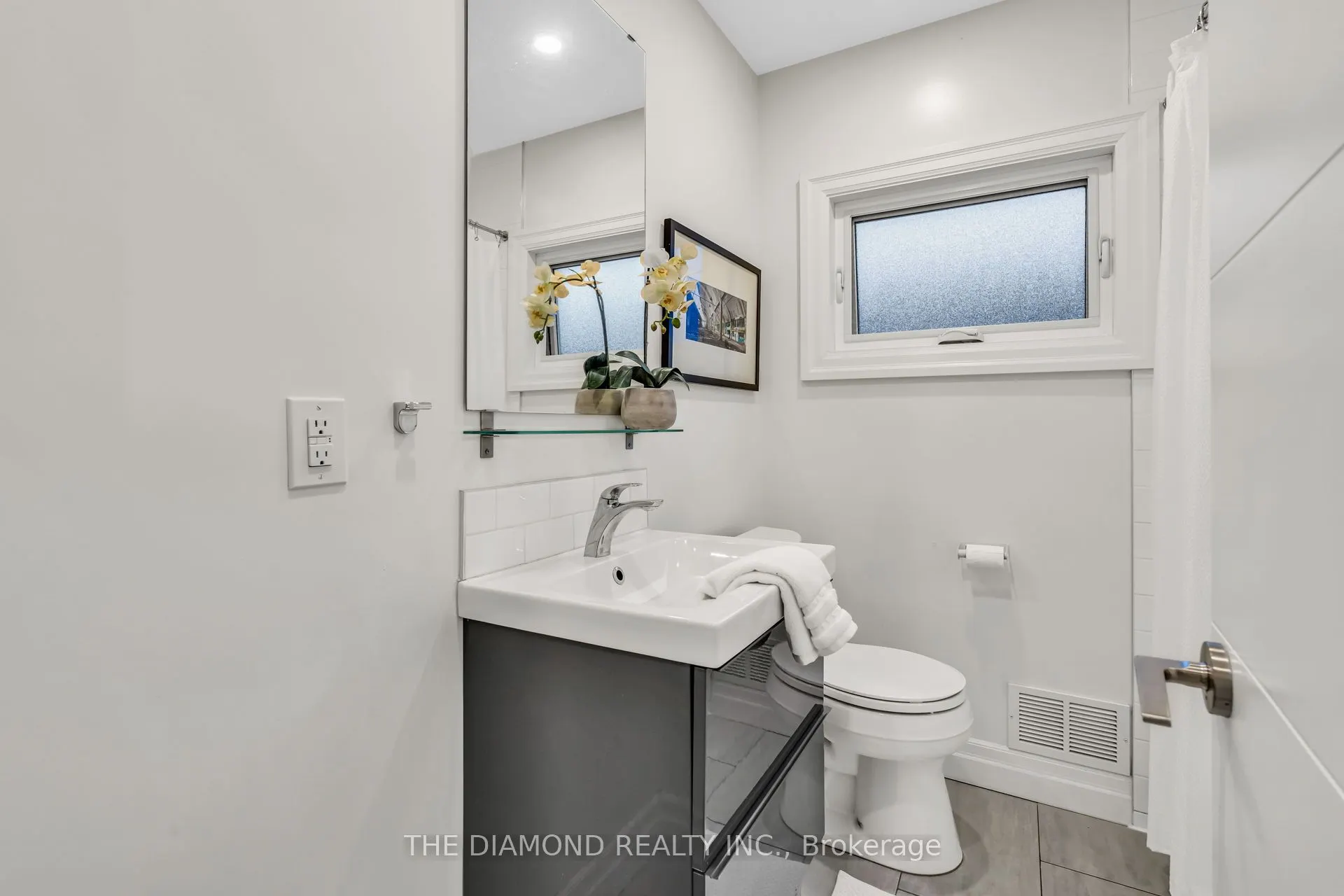 10 Cranston Road