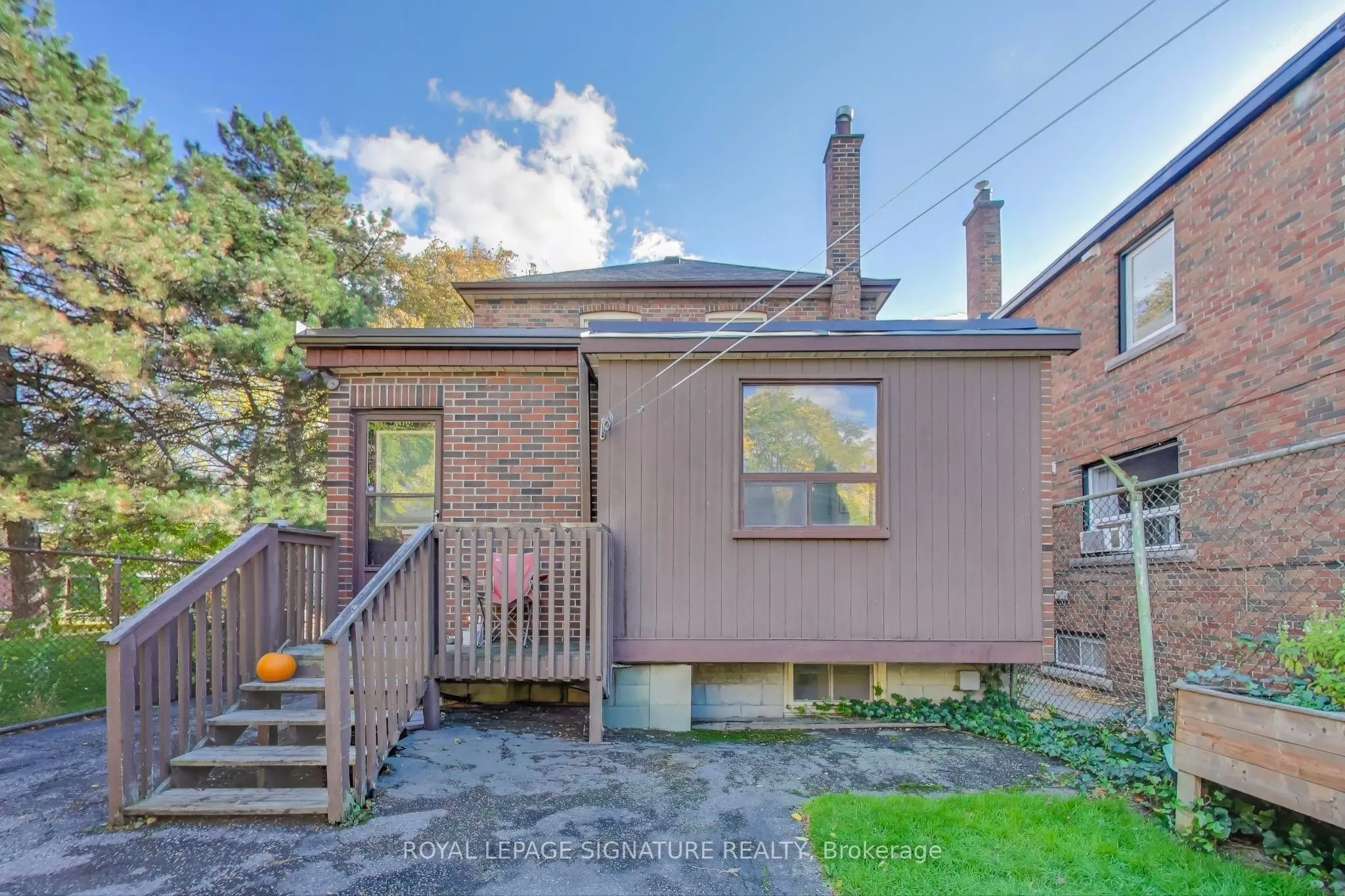 6 Brandon Avenue