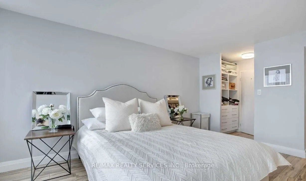 350 Webb Drive, #407