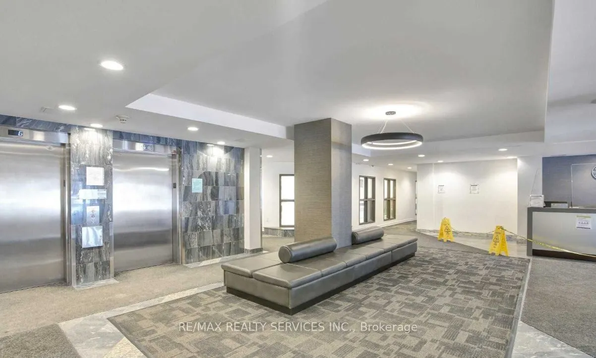 350 Webb Drive, #407
