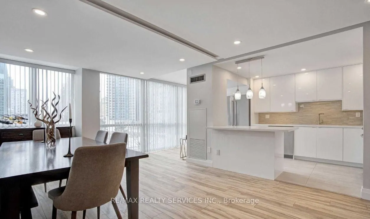 350 Webb Drive, #407