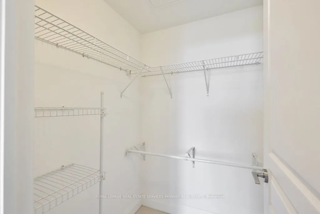 1 Hurontario Street, #1606