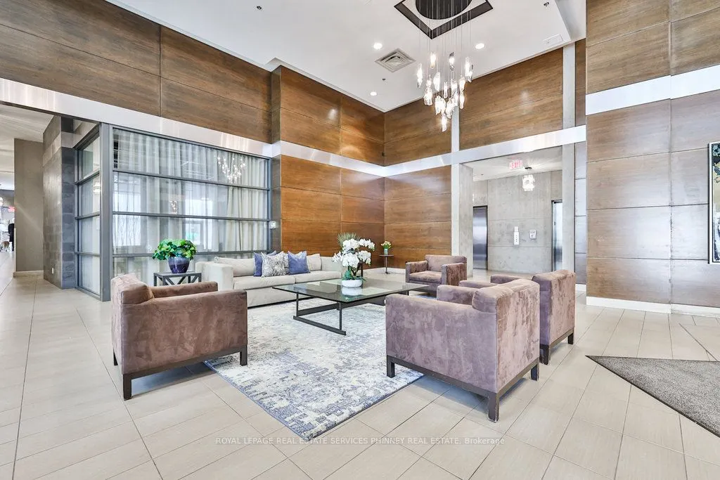 1 Hurontario Street, #1606
