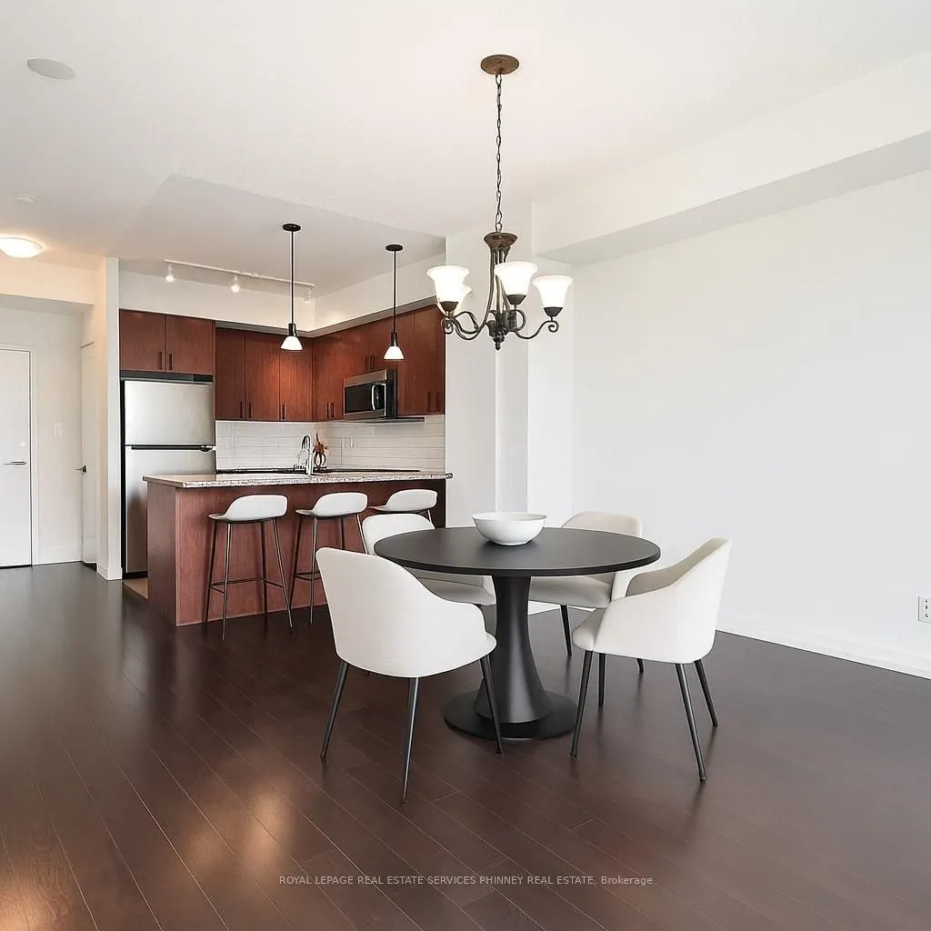 1 Hurontario Street, #1606