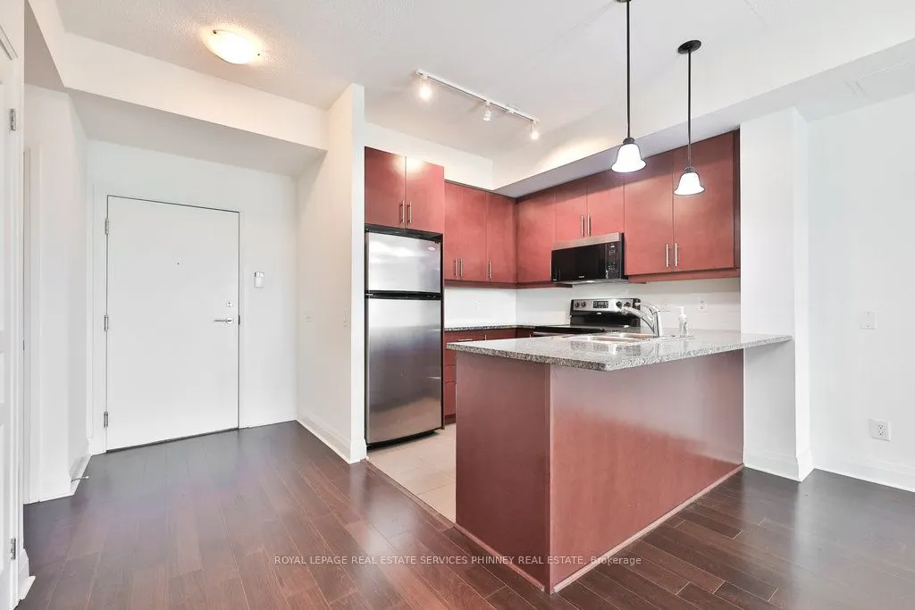 1 Hurontario Street, #1606