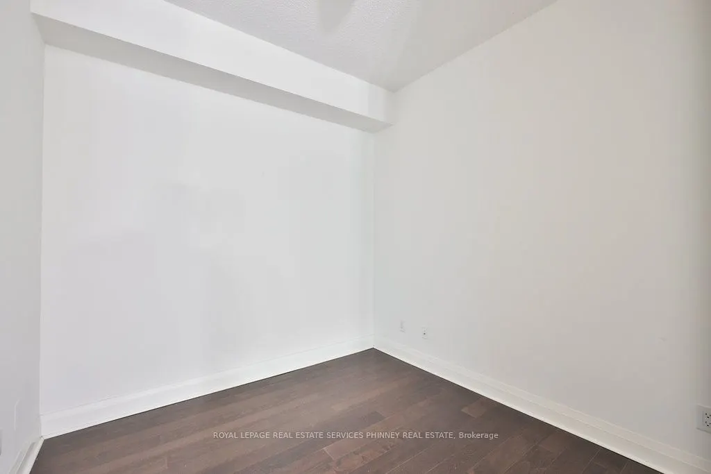 1 Hurontario Street, #1606