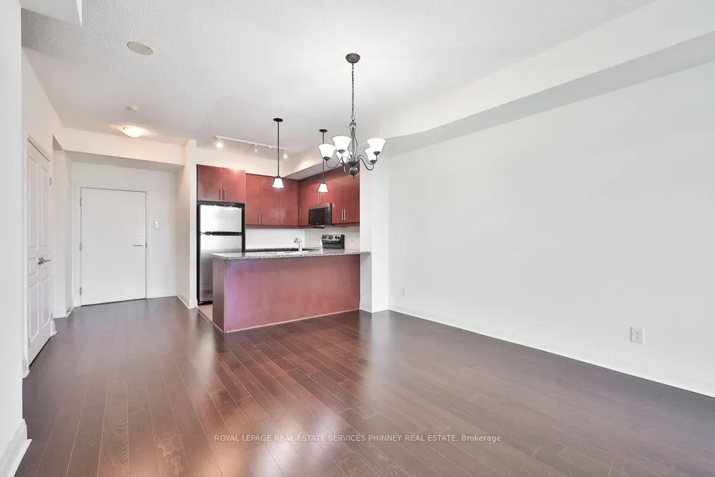 1 Hurontario Street, #1606
