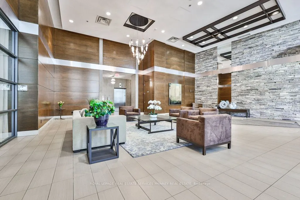 1 Hurontario Street, #1606