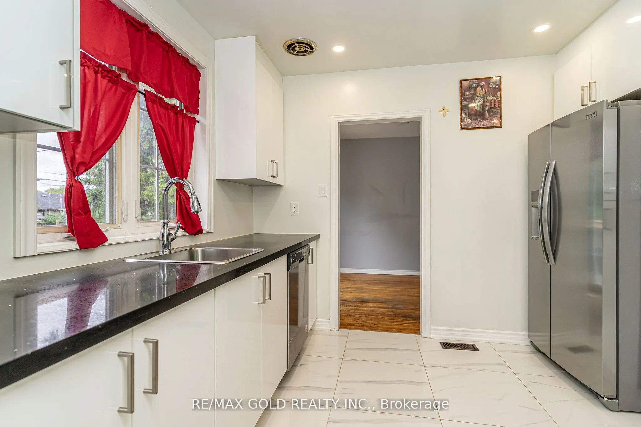 41 Aberdeen Crescent