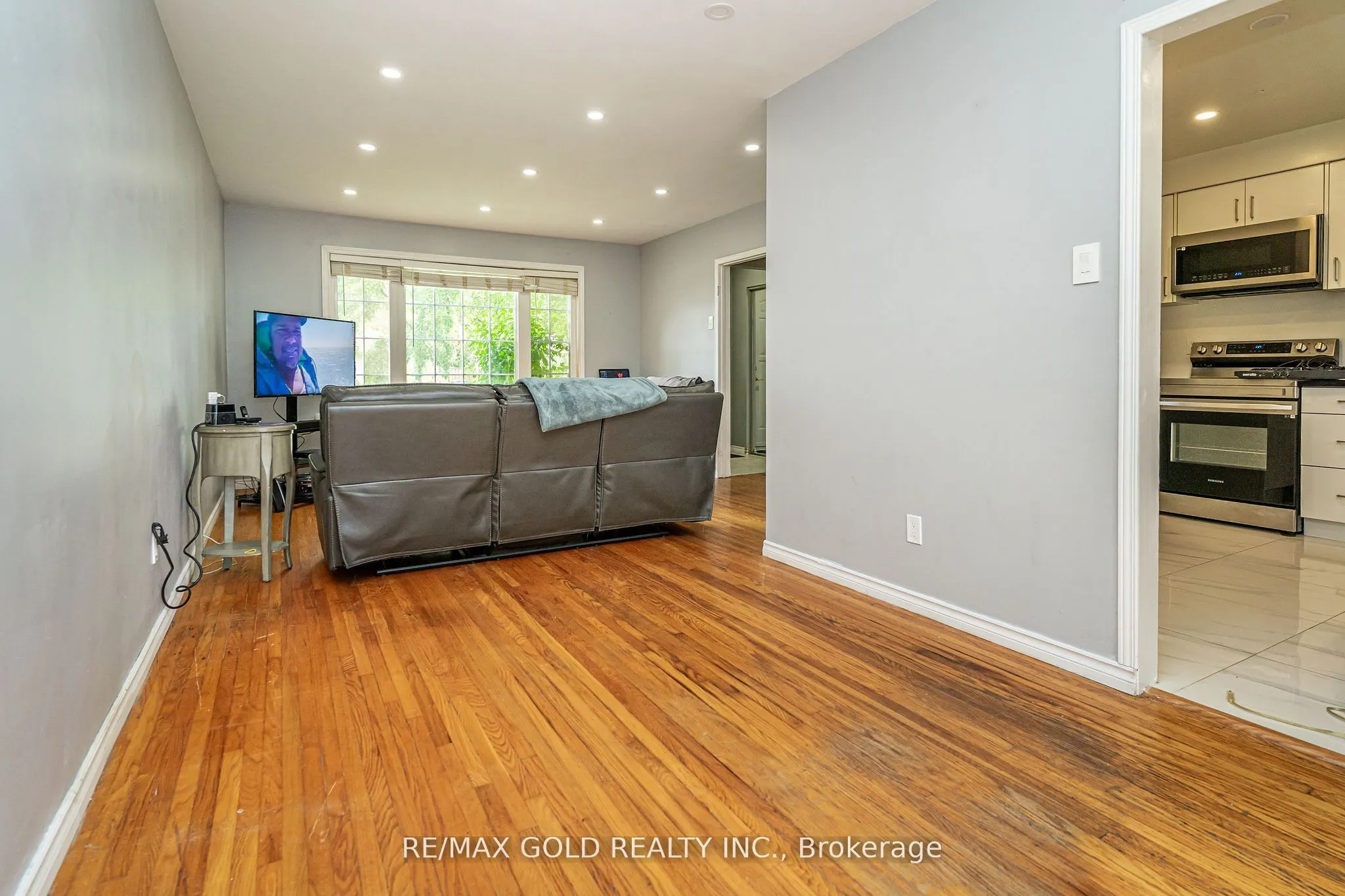 41 Aberdeen Crescent