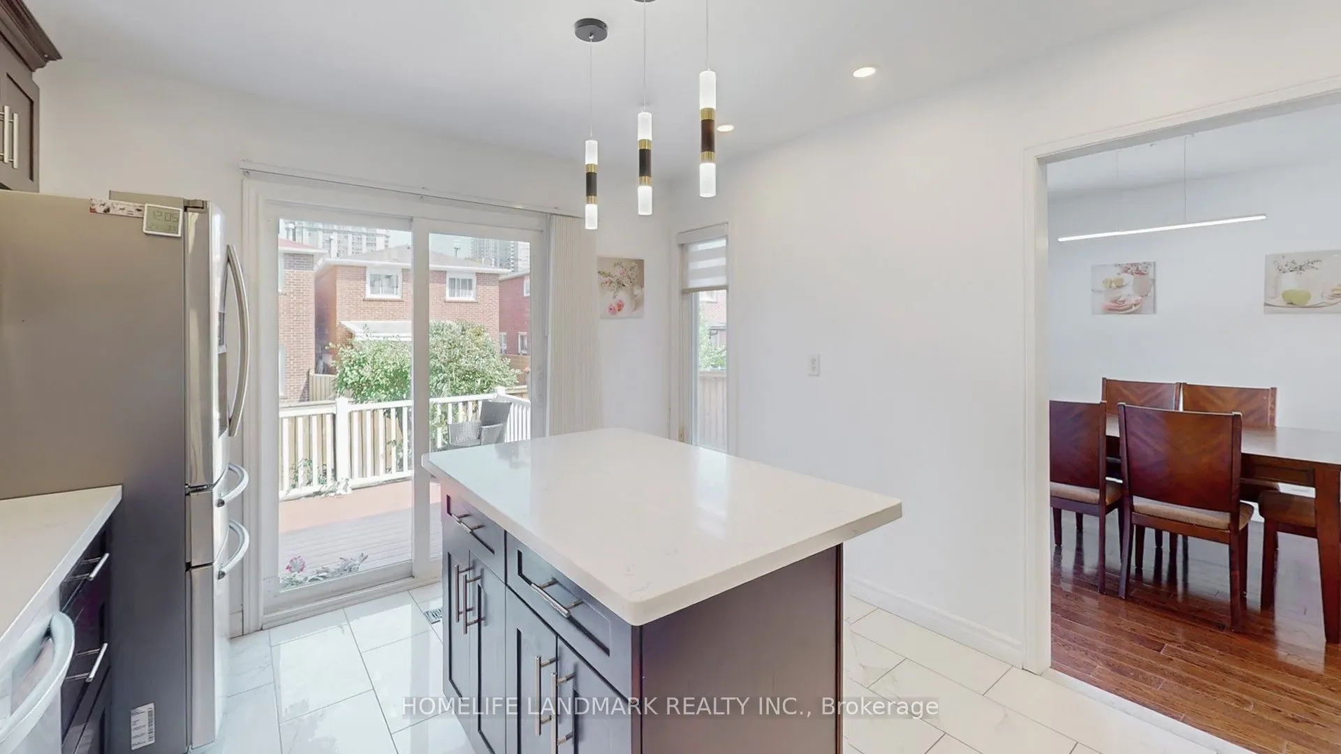 373 Kingsbridge Garden Circle