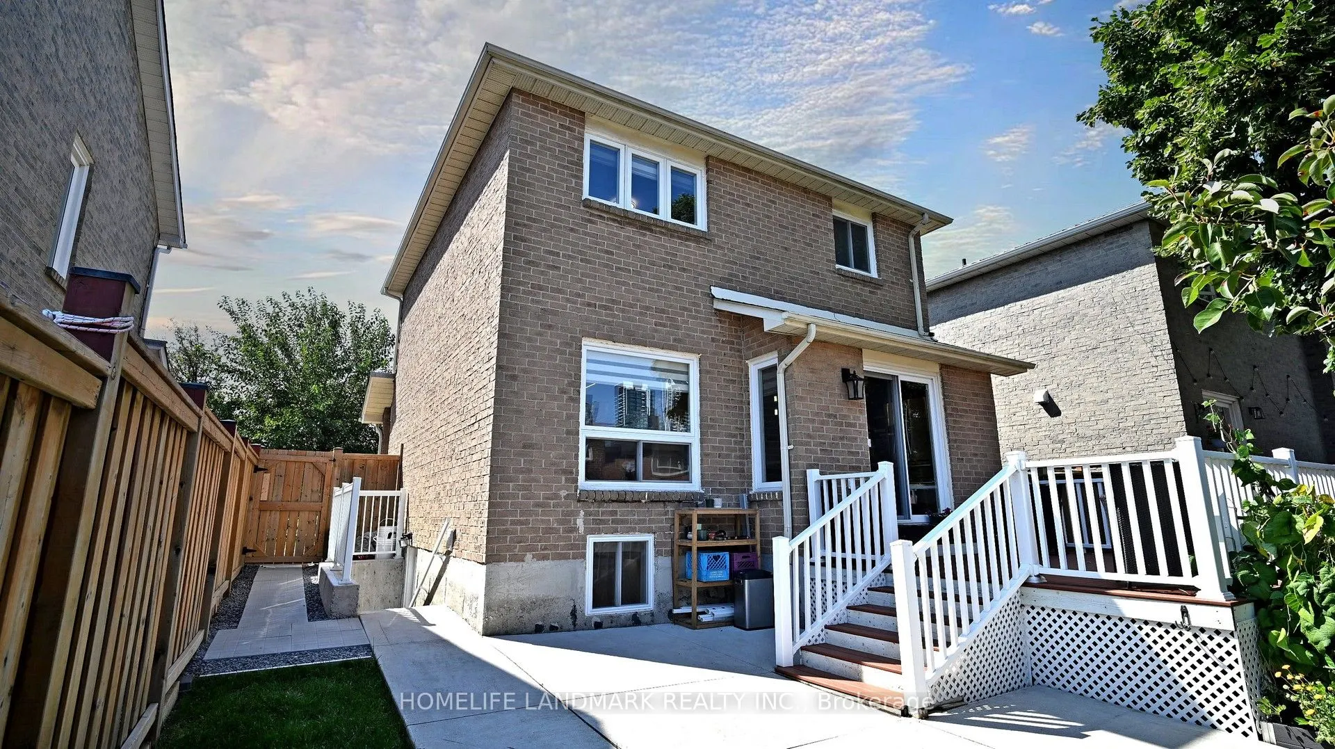 373 Kingsbridge Garden Circle