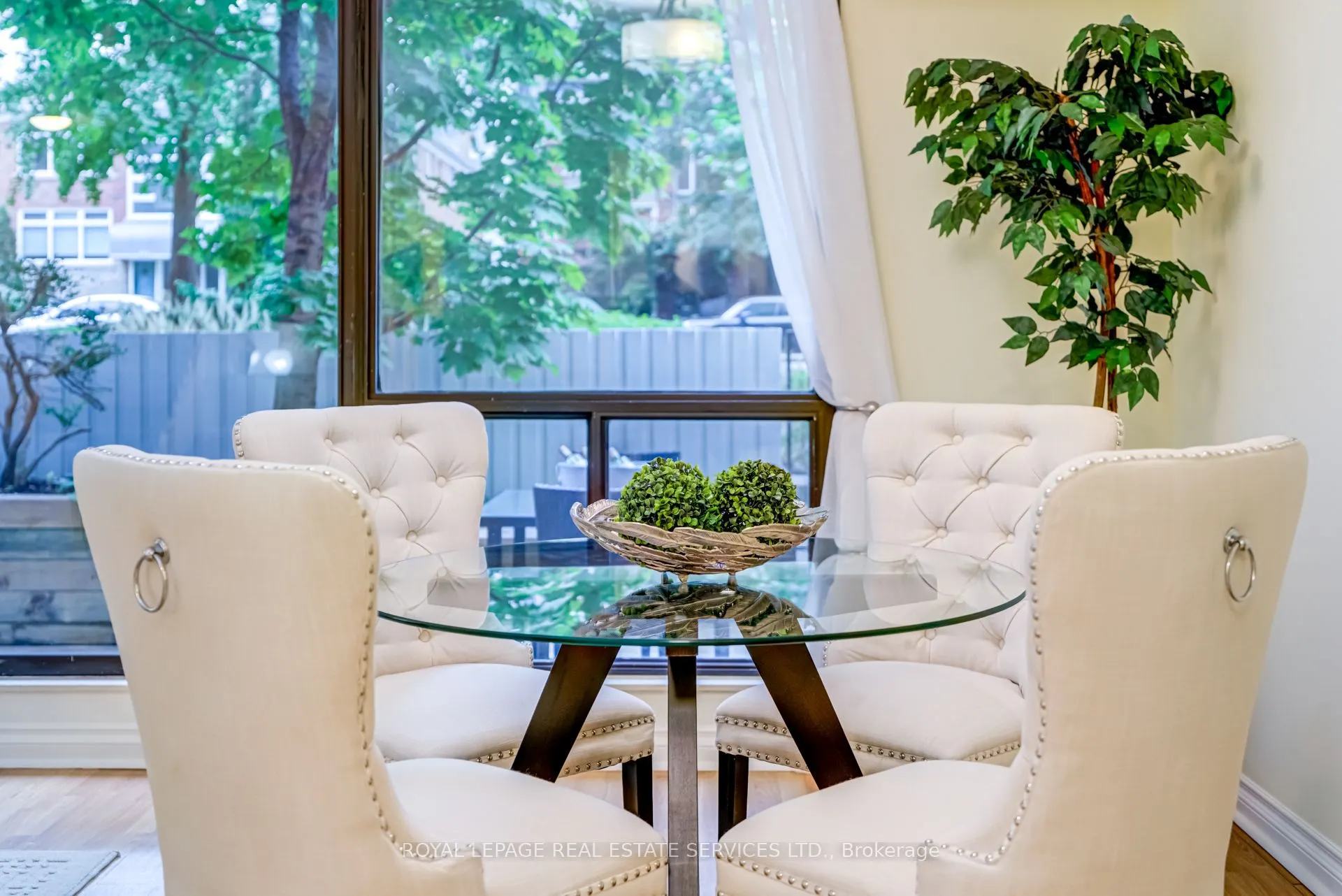 100 Quebec Avenue, #115