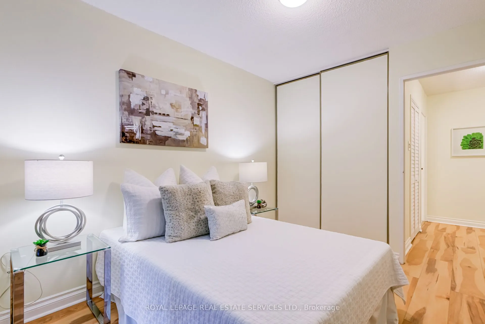 100 Quebec Avenue, #115