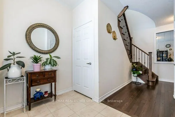 50 Royal Fern Crescent