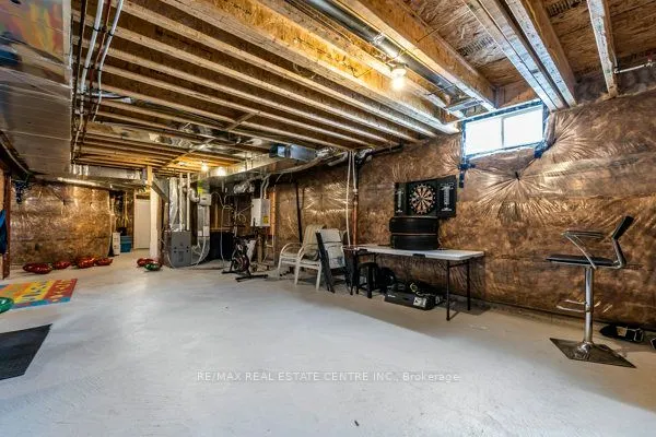 50 Royal Fern Crescent