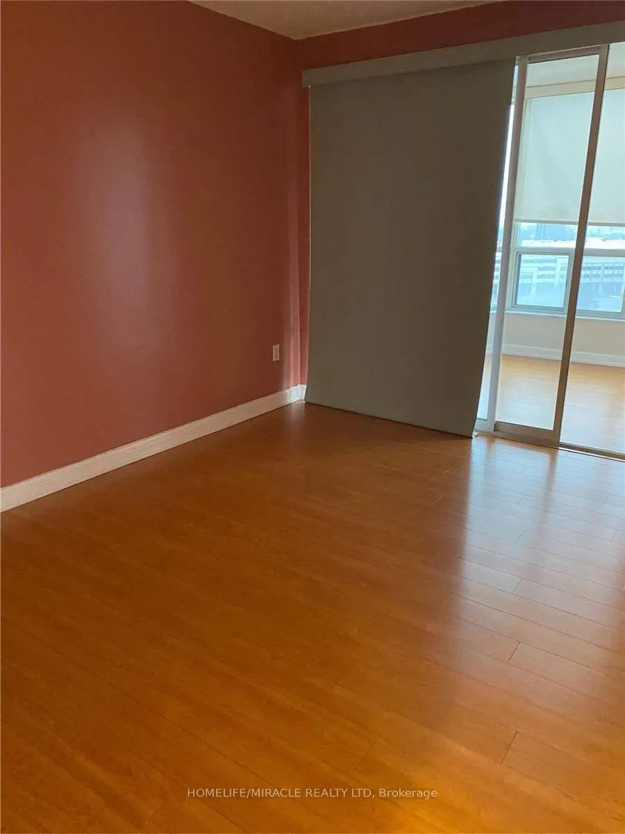 24 Hanover Road, #908