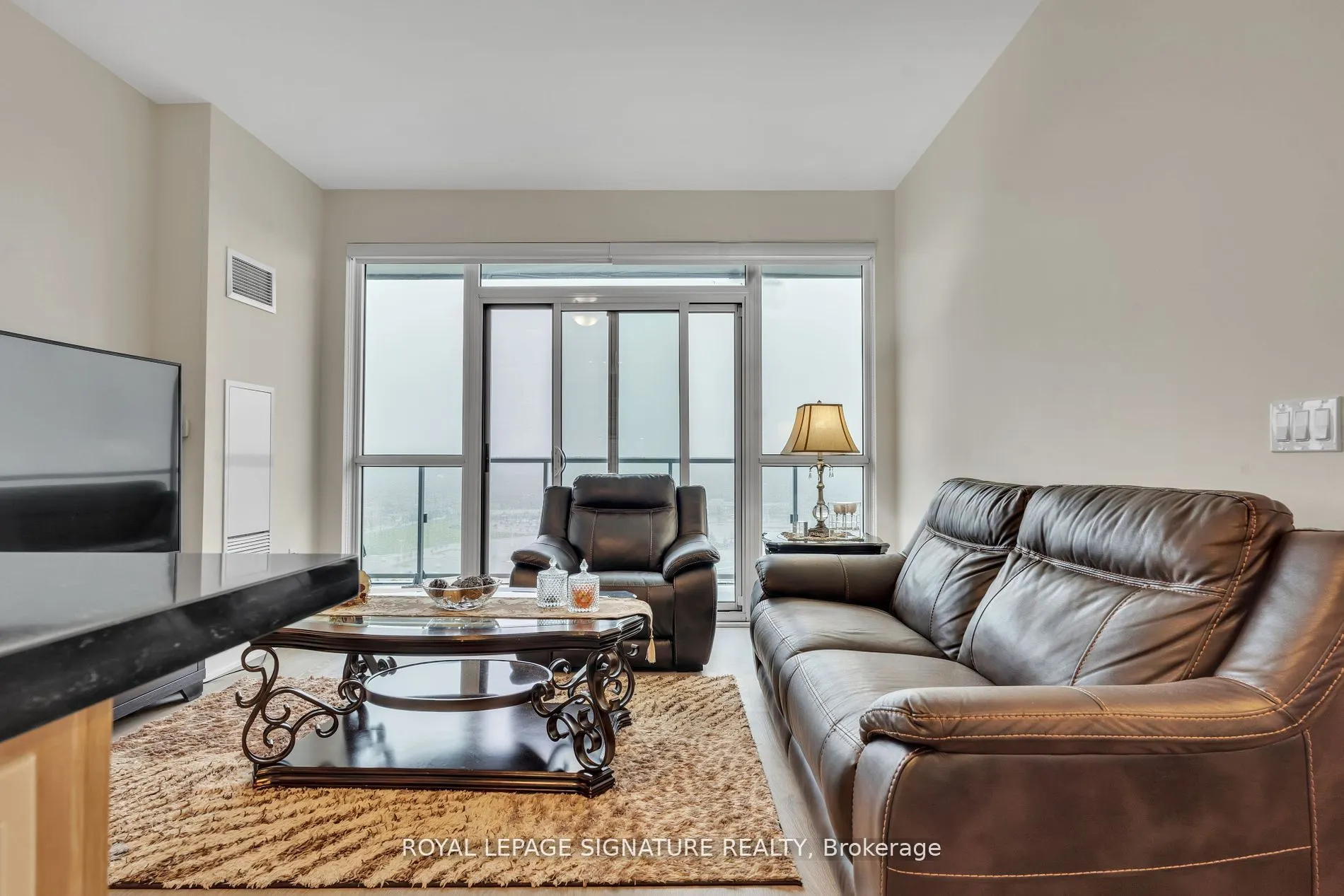 4677 Glen Erin Drive, #1602