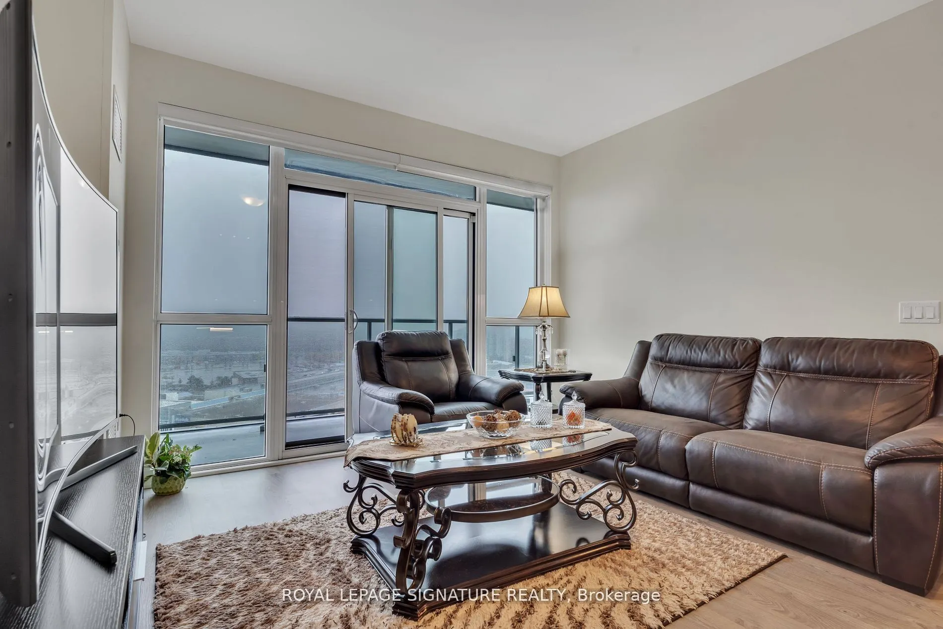4677 Glen Erin Drive, #1602