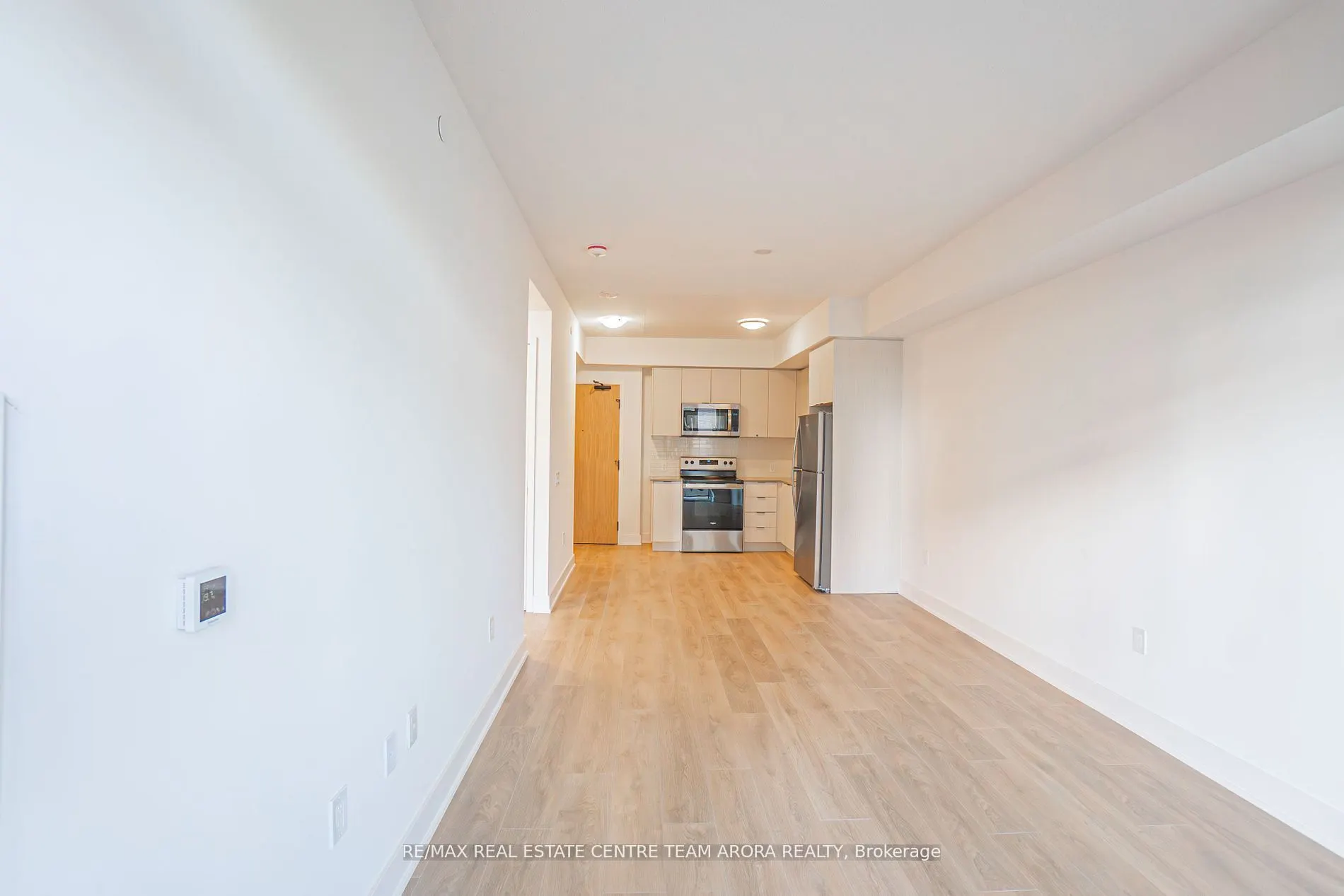 202 Burnhamthorpe Road E, #603