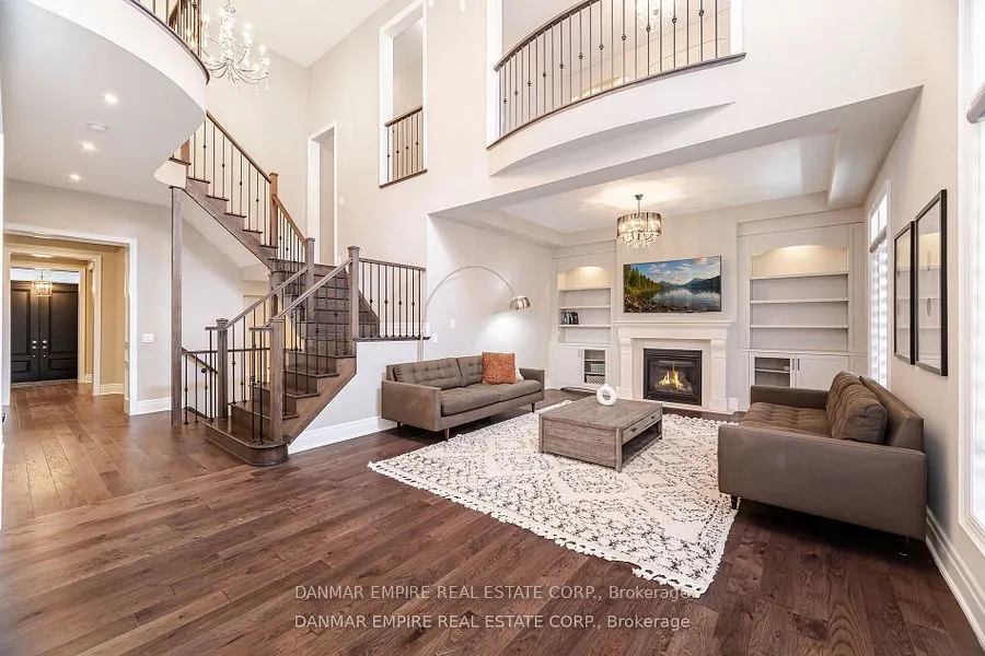 386 Tudor Avenue