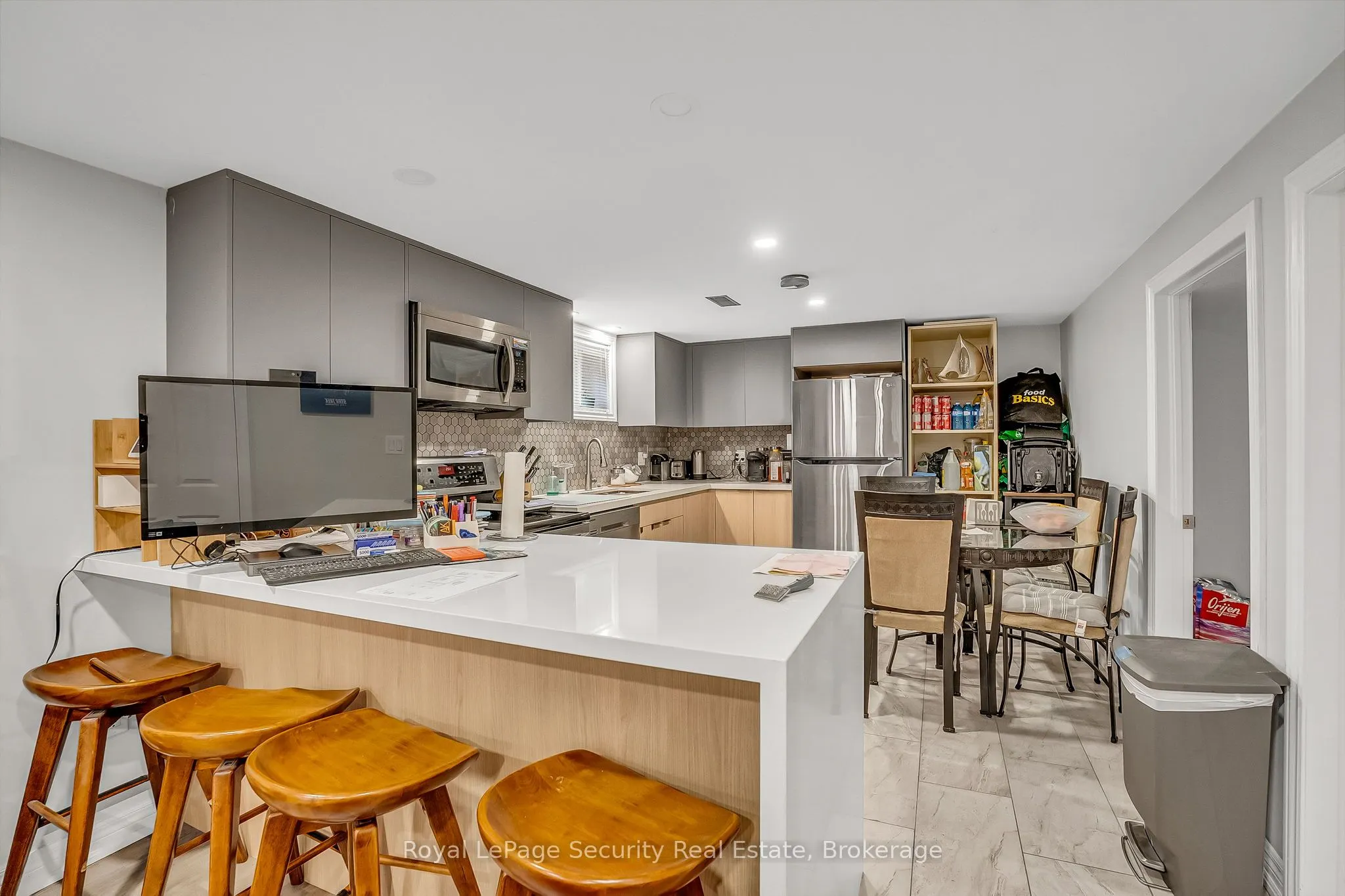 39 Boniface Avenue
