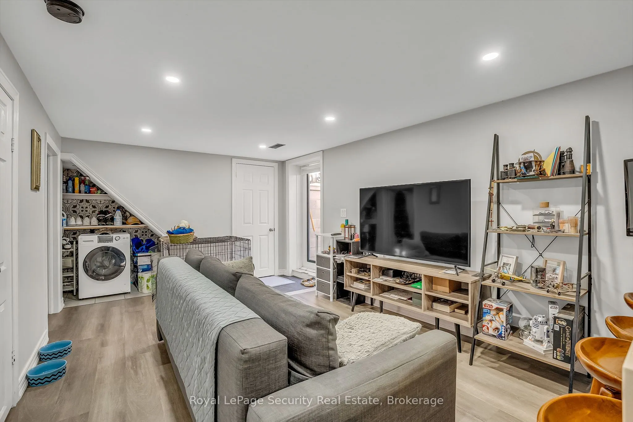 39 Boniface Avenue