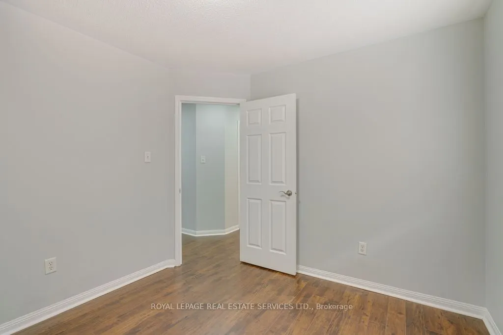 1327 Weir Chase, #Upper