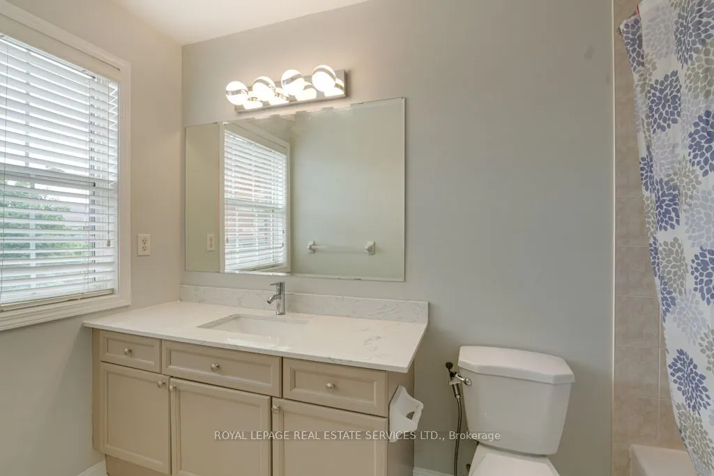 1327 Weir Chase, #Upper