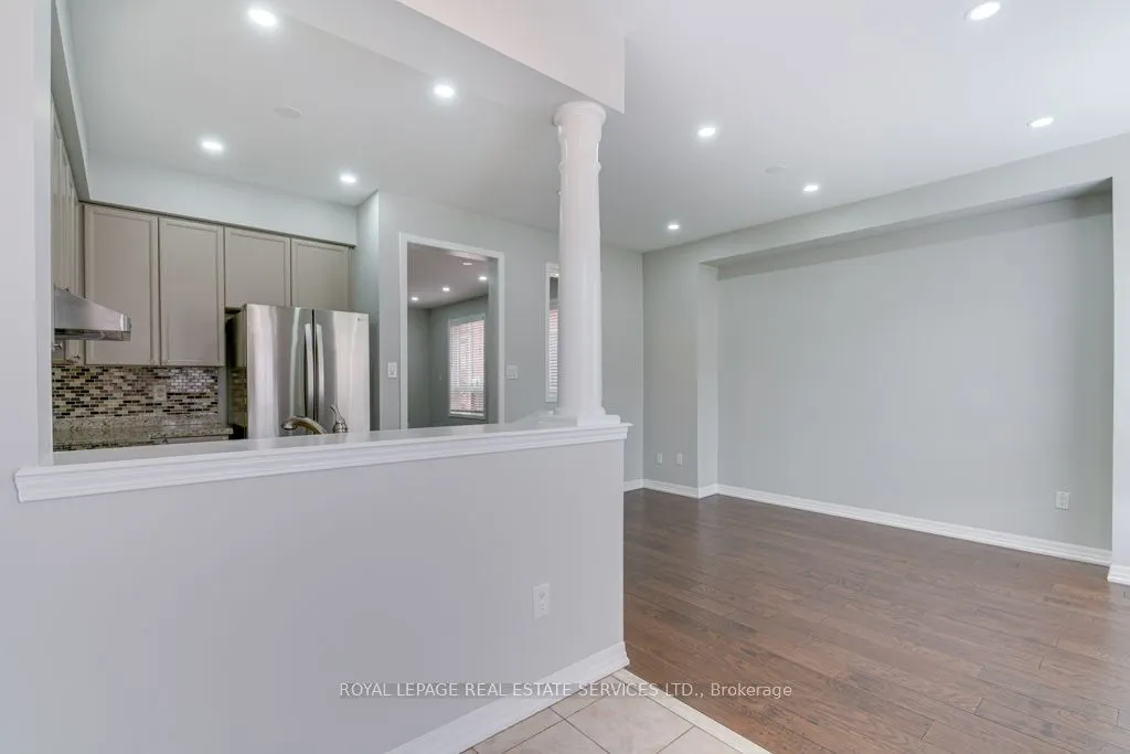 1327 Weir Chase, #Upper