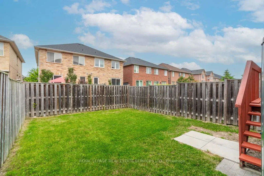 1327 Weir Chase, #Upper