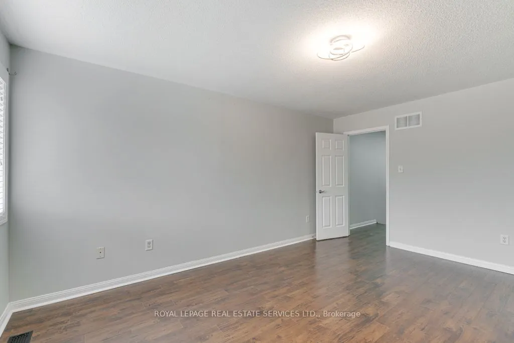 1327 Weir Chase, #Upper