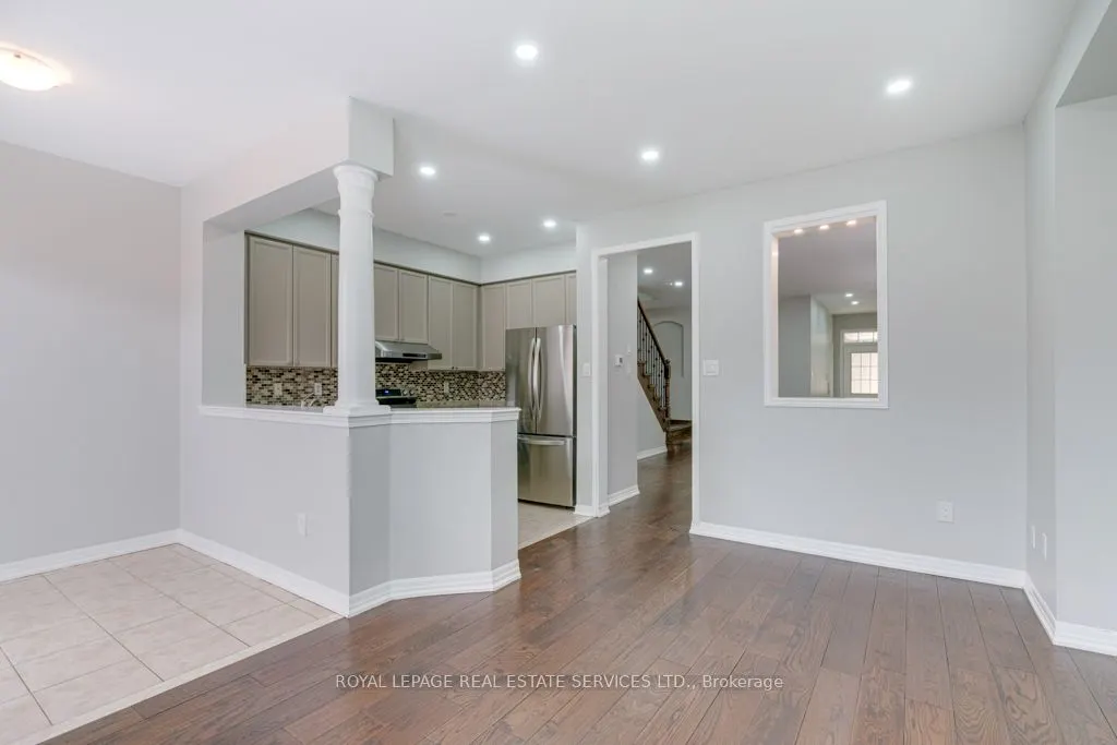 1327 Weir Chase, #Upper