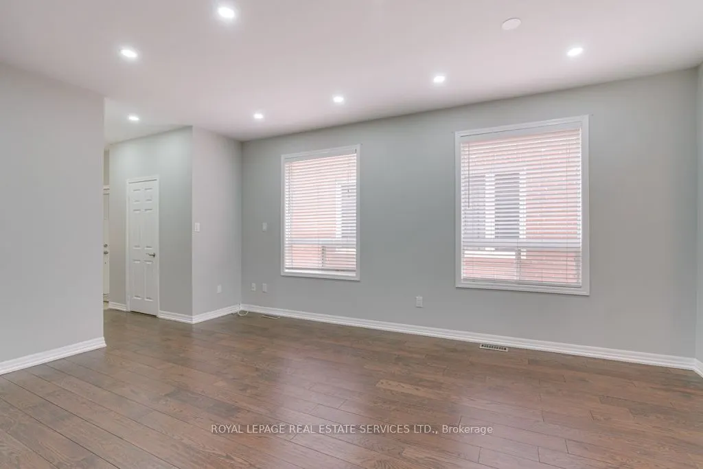 1327 Weir Chase, #Upper