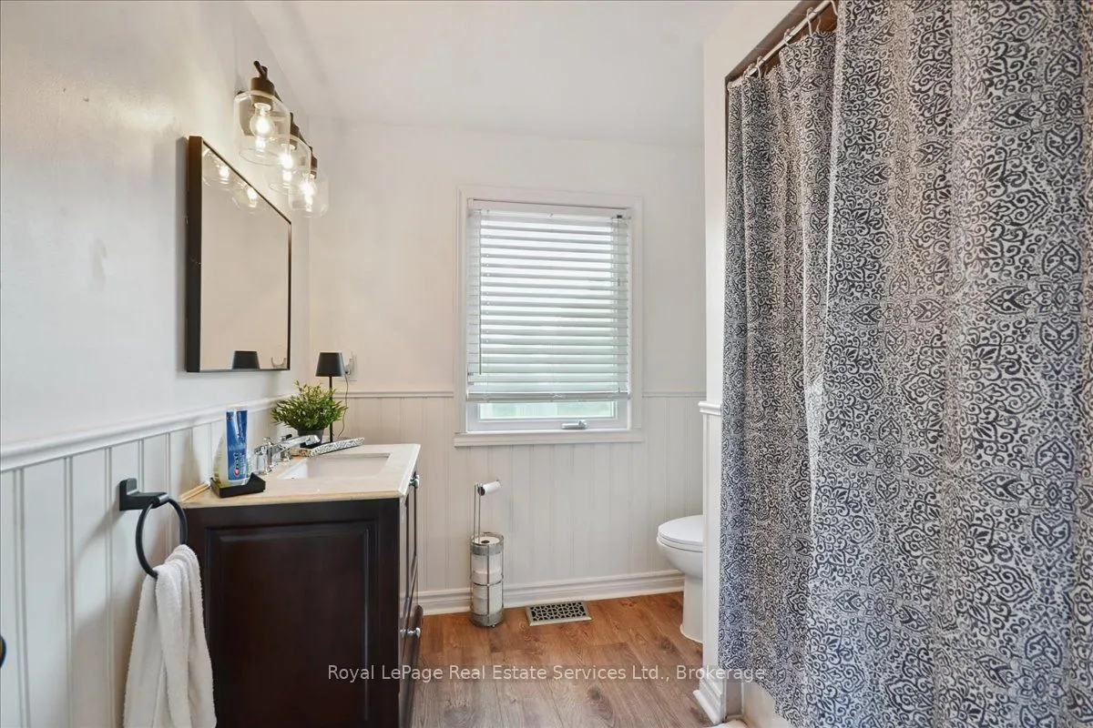 2248 MacLennan Drive