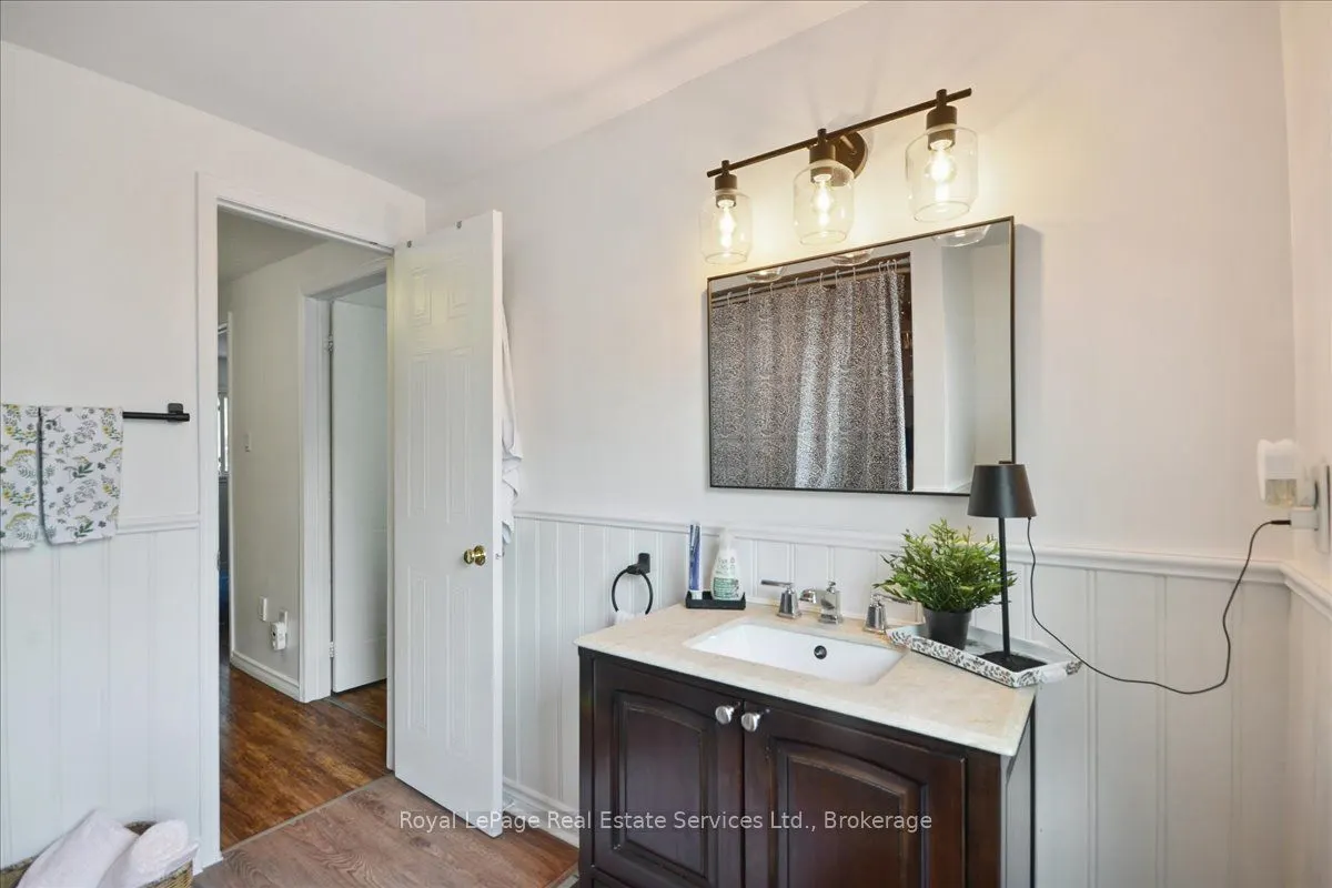 2248 MacLennan Drive