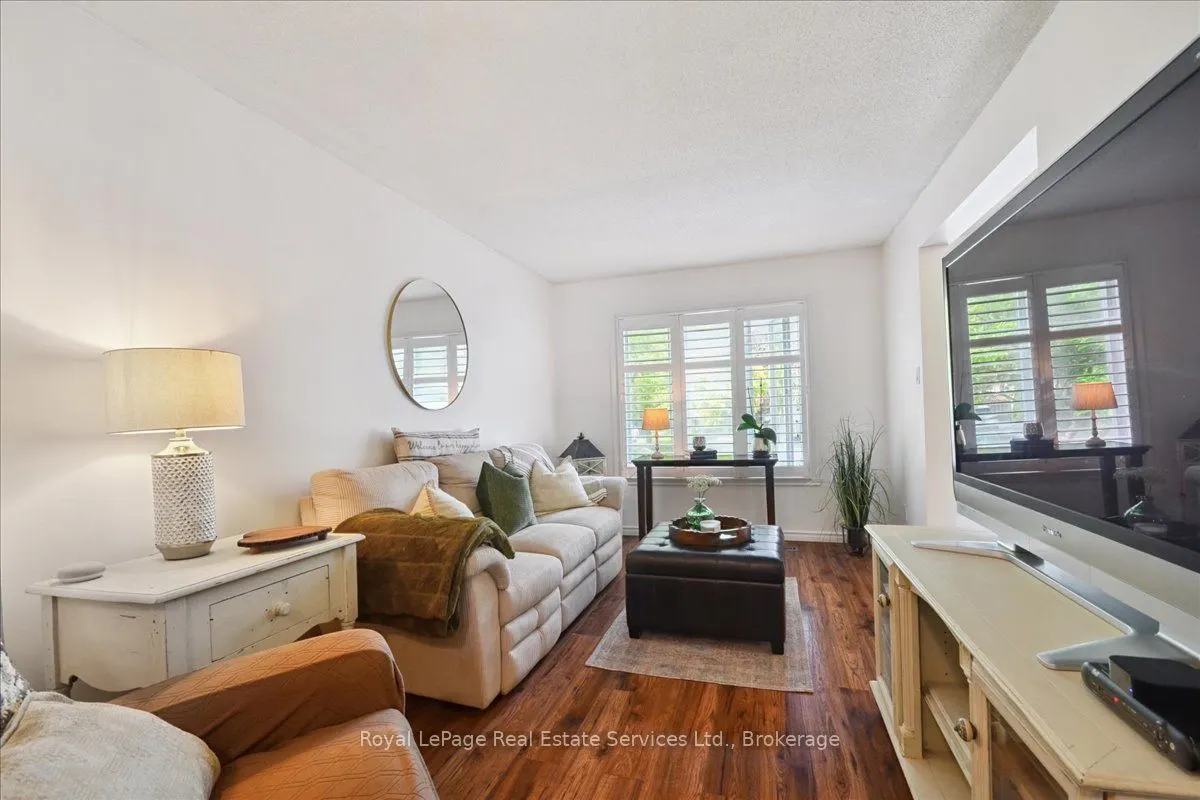 2248 MacLennan Drive