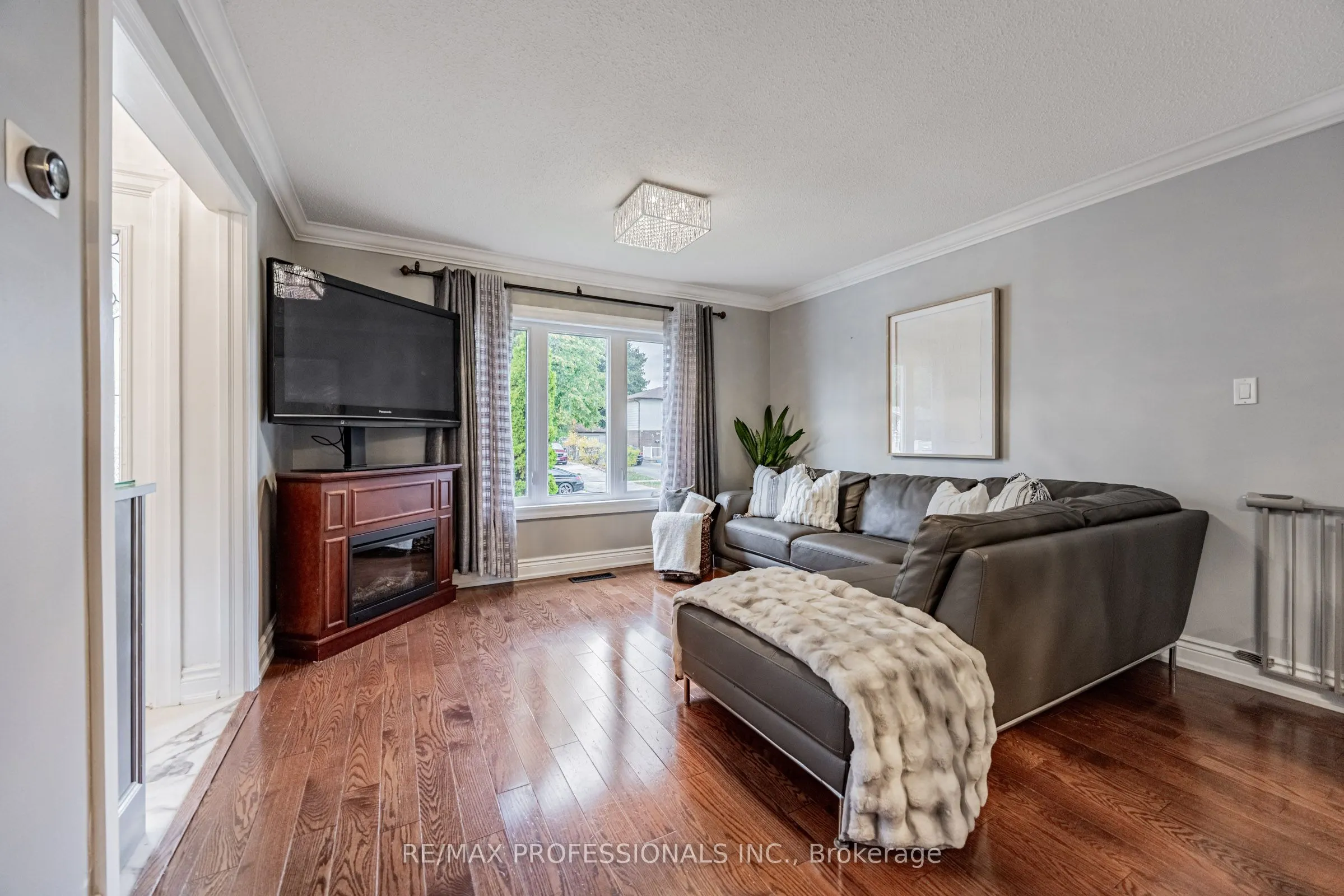 108 Avening Drive