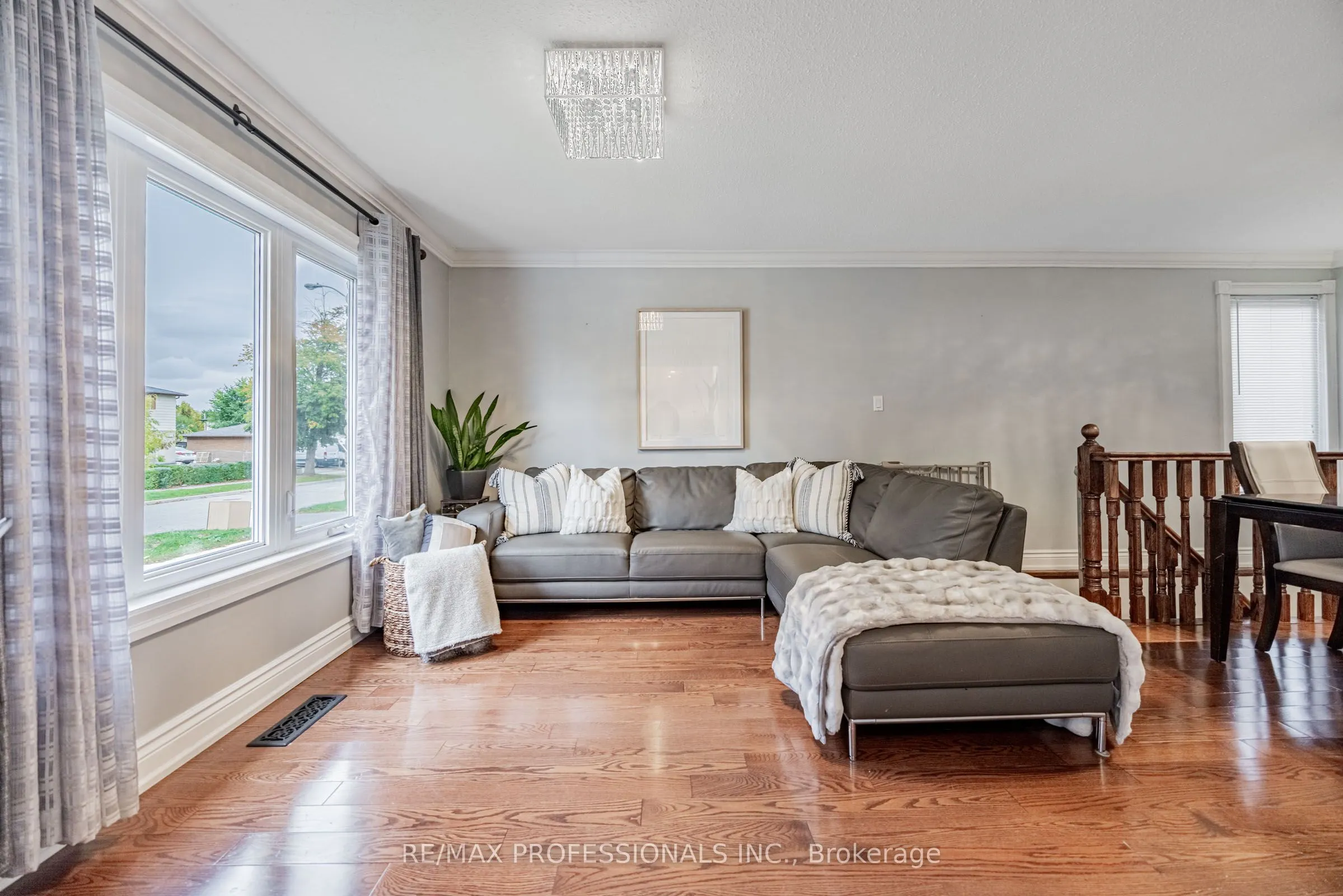 108 Avening Drive