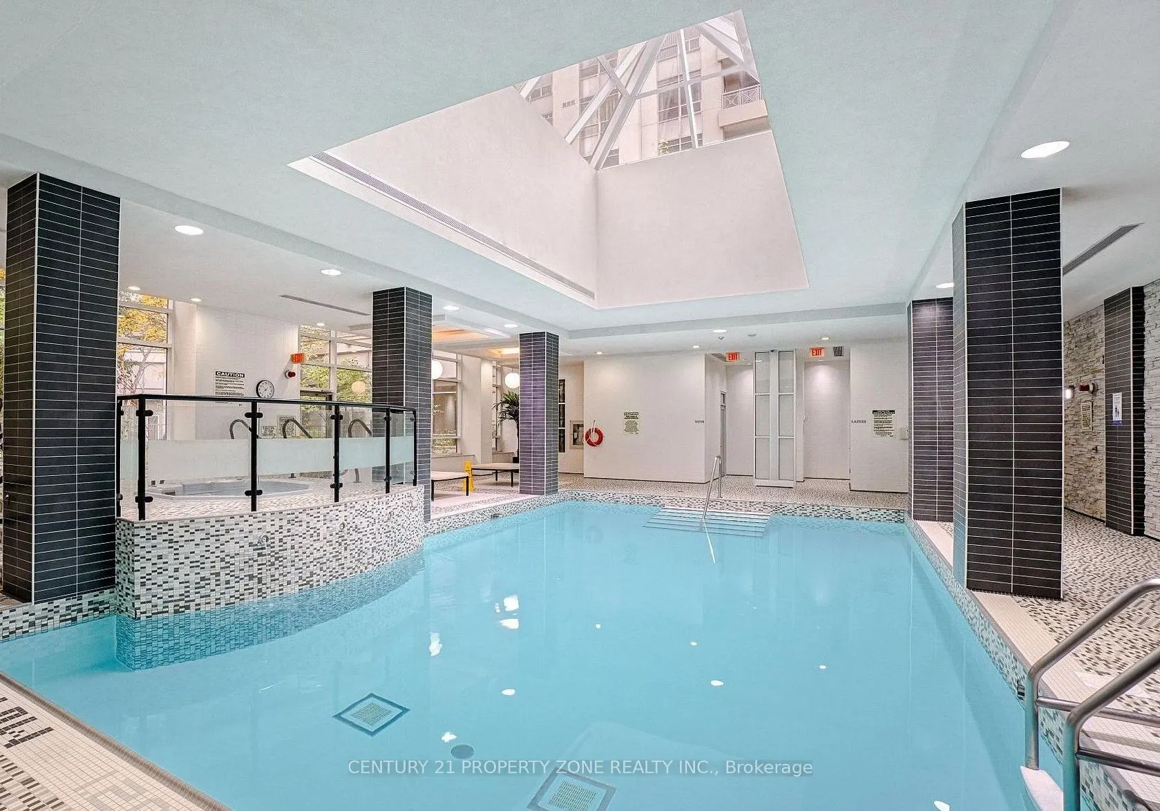 310 Burnhamthorpe Road W, #1908