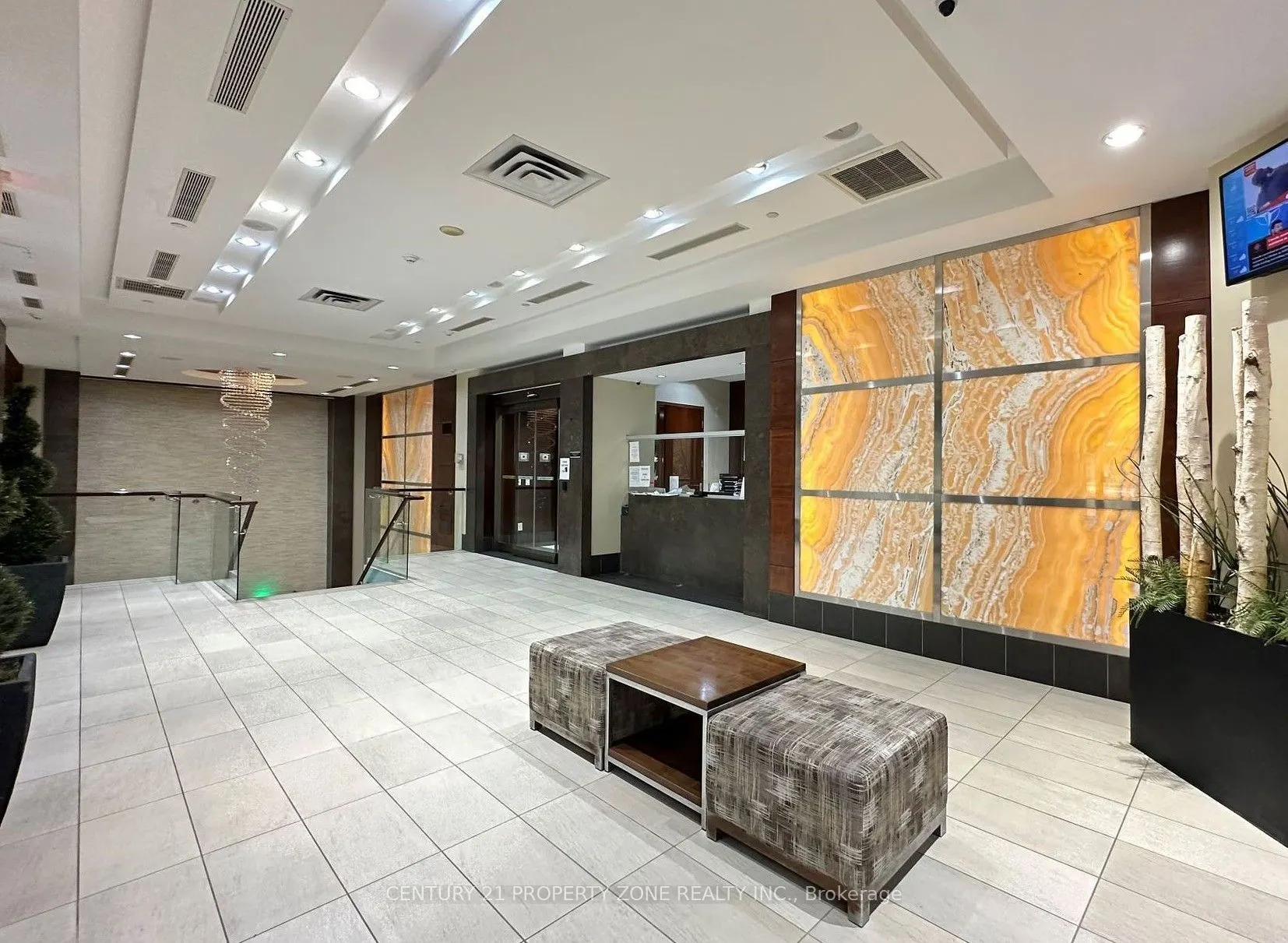 310 Burnhamthorpe Road W, #1908